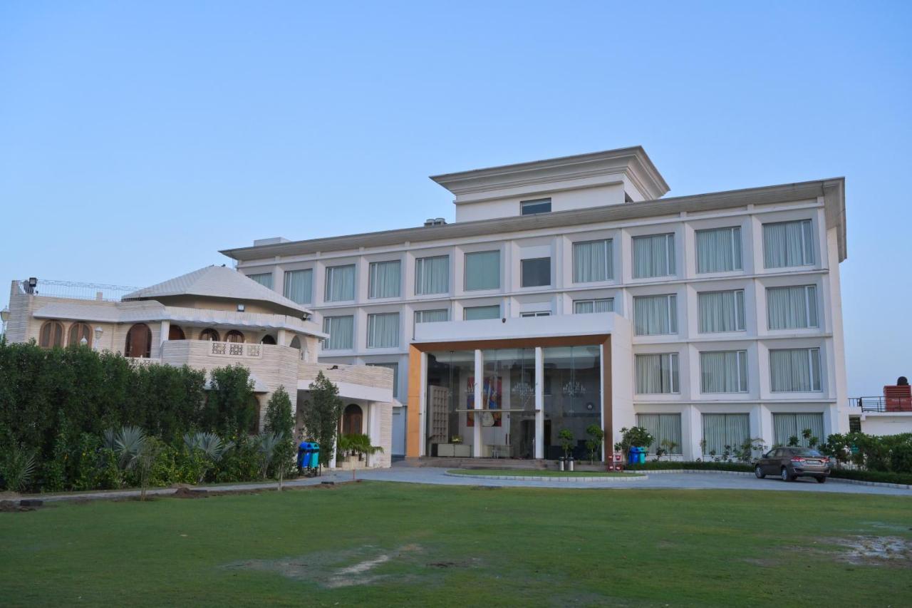 Stardom Resort Dzsaipur Kültér fotó