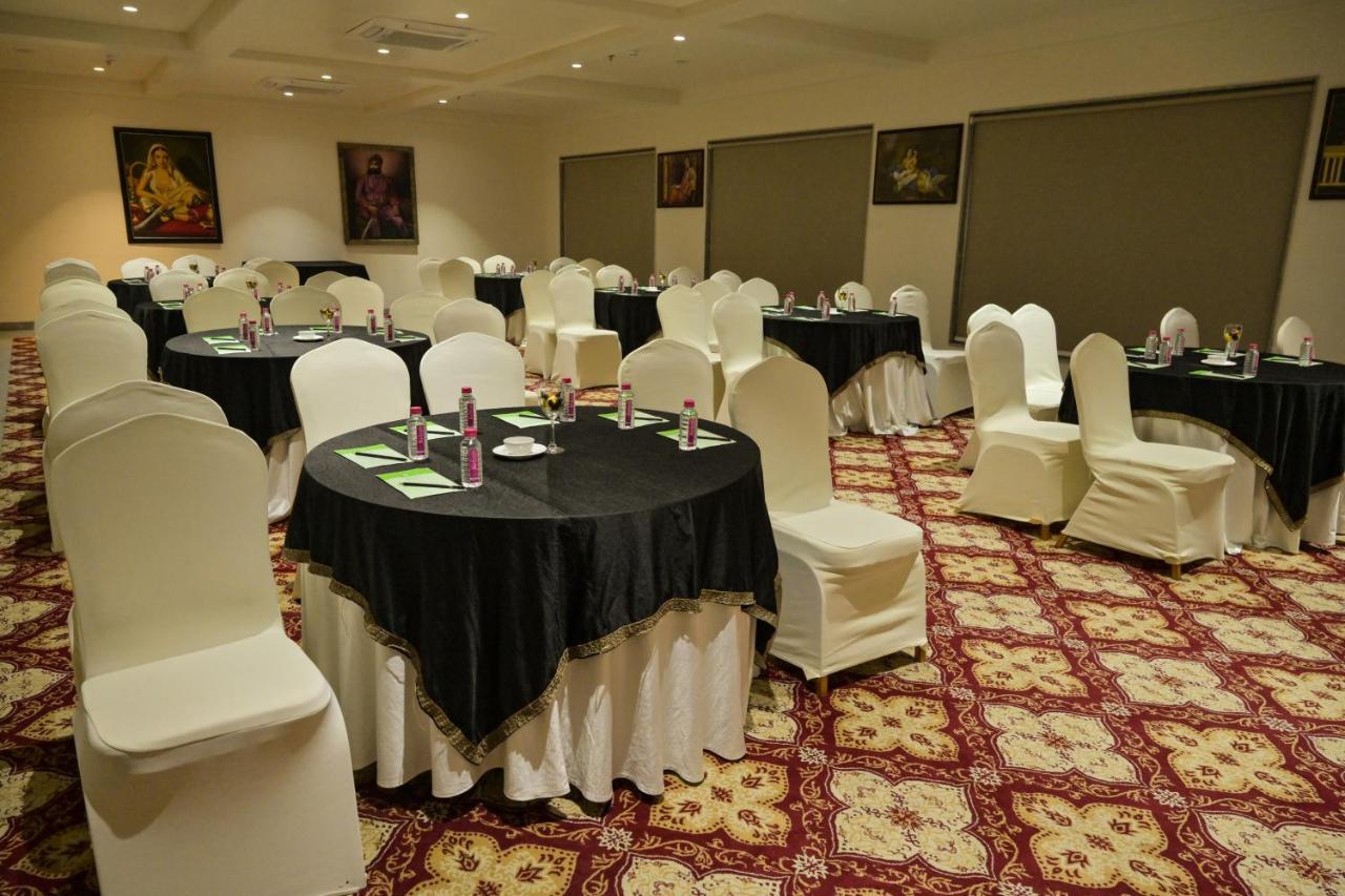 Stardom Resort Dzsaipur Kültér fotó