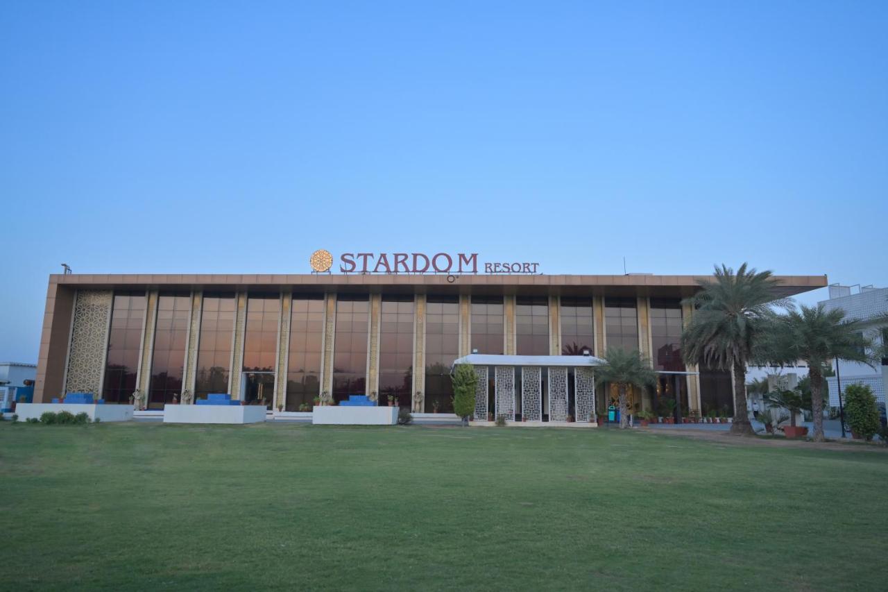 Stardom Resort Dzsaipur Kültér fotó