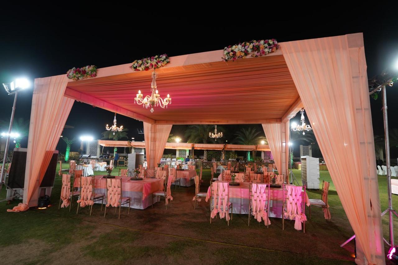 Stardom Resort Dzsaipur Kültér fotó