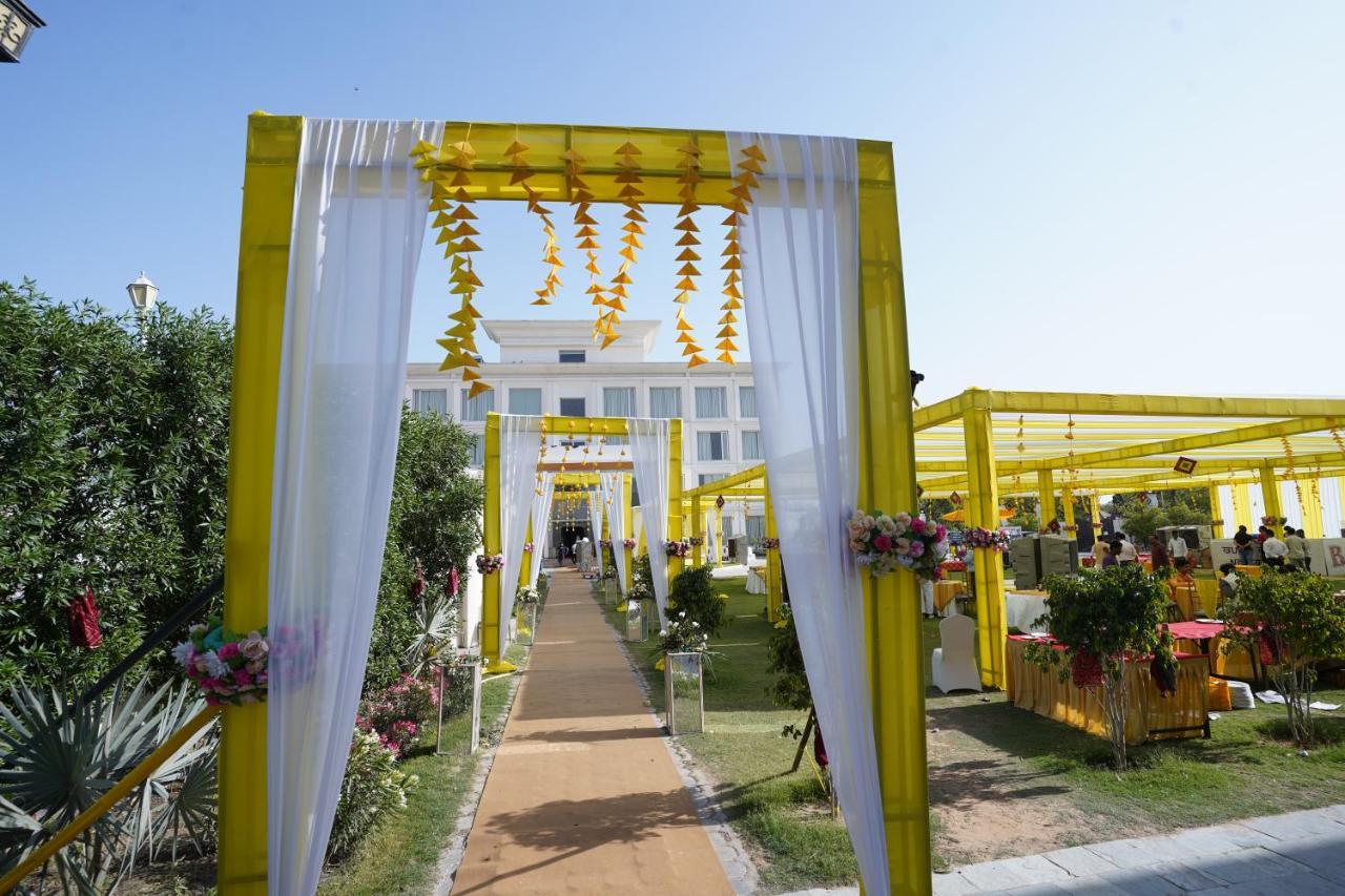 Stardom Resort Dzsaipur Kültér fotó