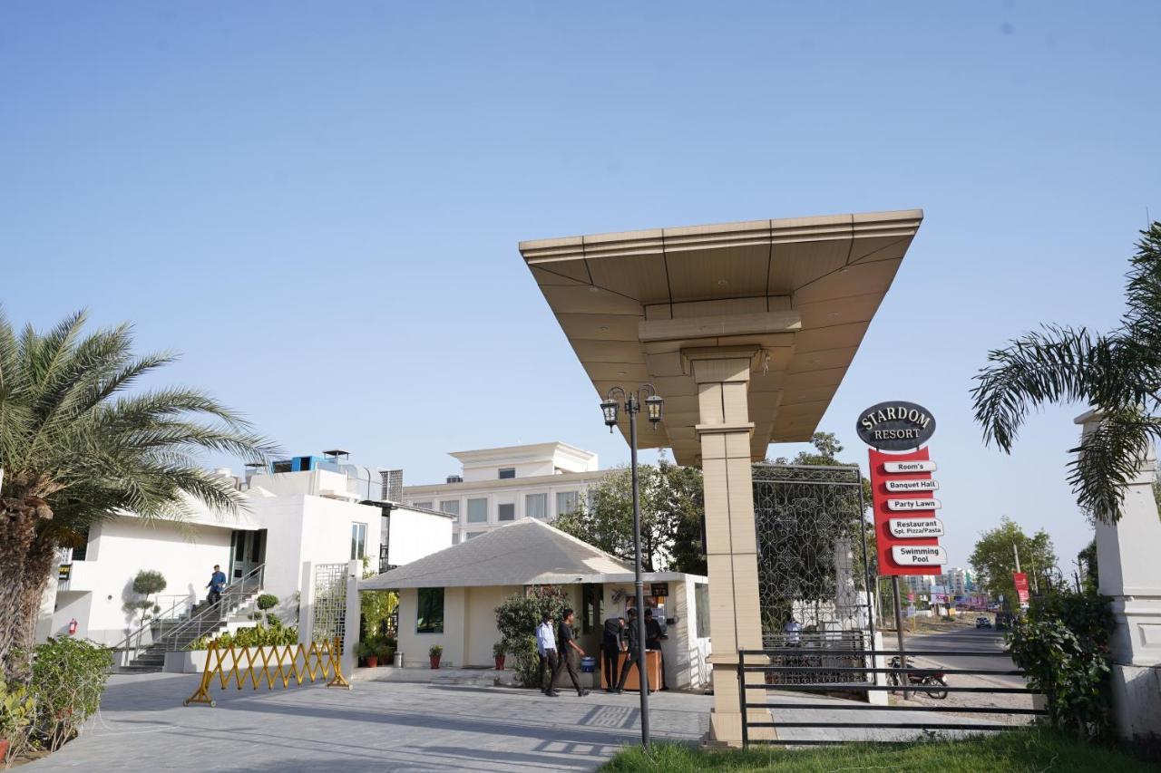 Stardom Resort Dzsaipur Kültér fotó