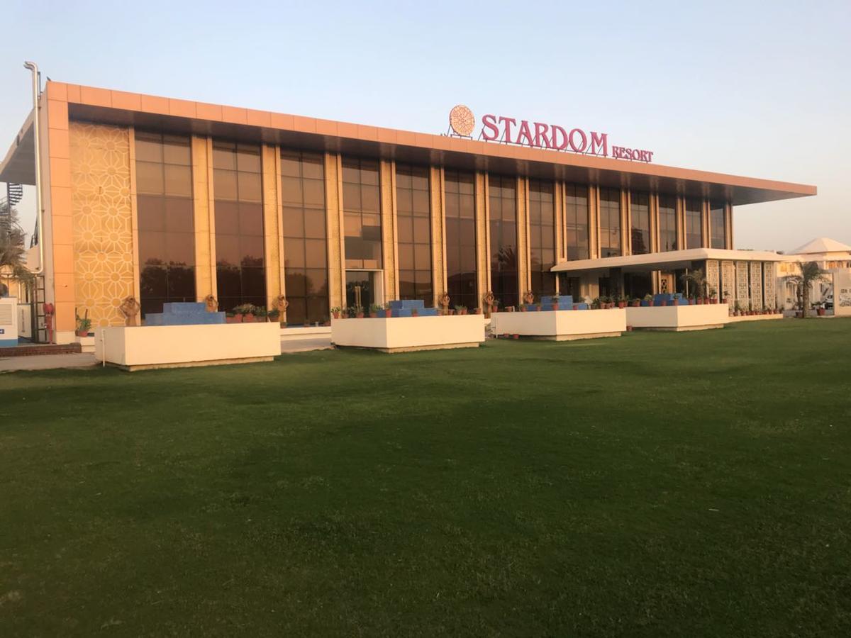 Stardom Resort Dzsaipur Kültér fotó